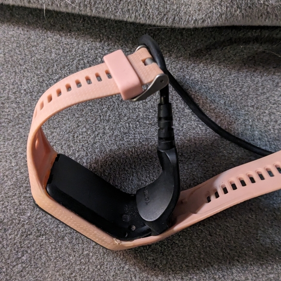 Tom Tom Smart Watch - Picture 2 of 2